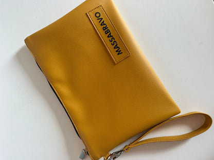 Pochette Gialla con laccio