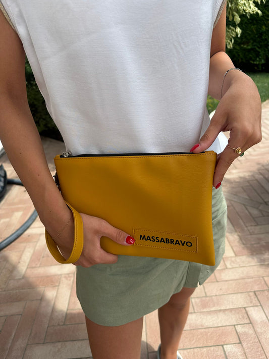 Pochette Gialla con laccio